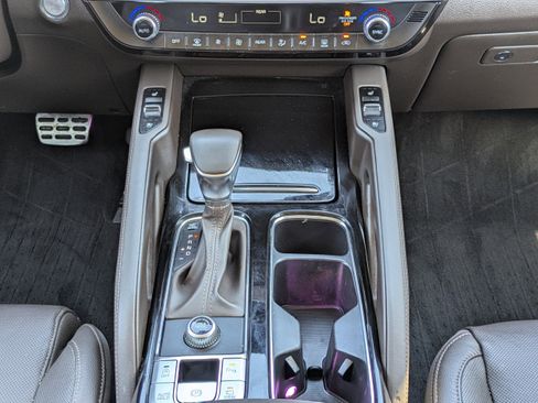 Certified 2021 Kia Telluride SX w/ Towing Package image 27