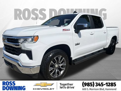Used 2022 Chevrolet Silverado 1500 LT w/ Z71 Off-Road Package AWD/4WD image 1