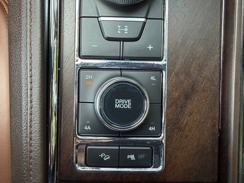Used 2023 Ford Expedition Max King Ranch AWD/4WD image 30