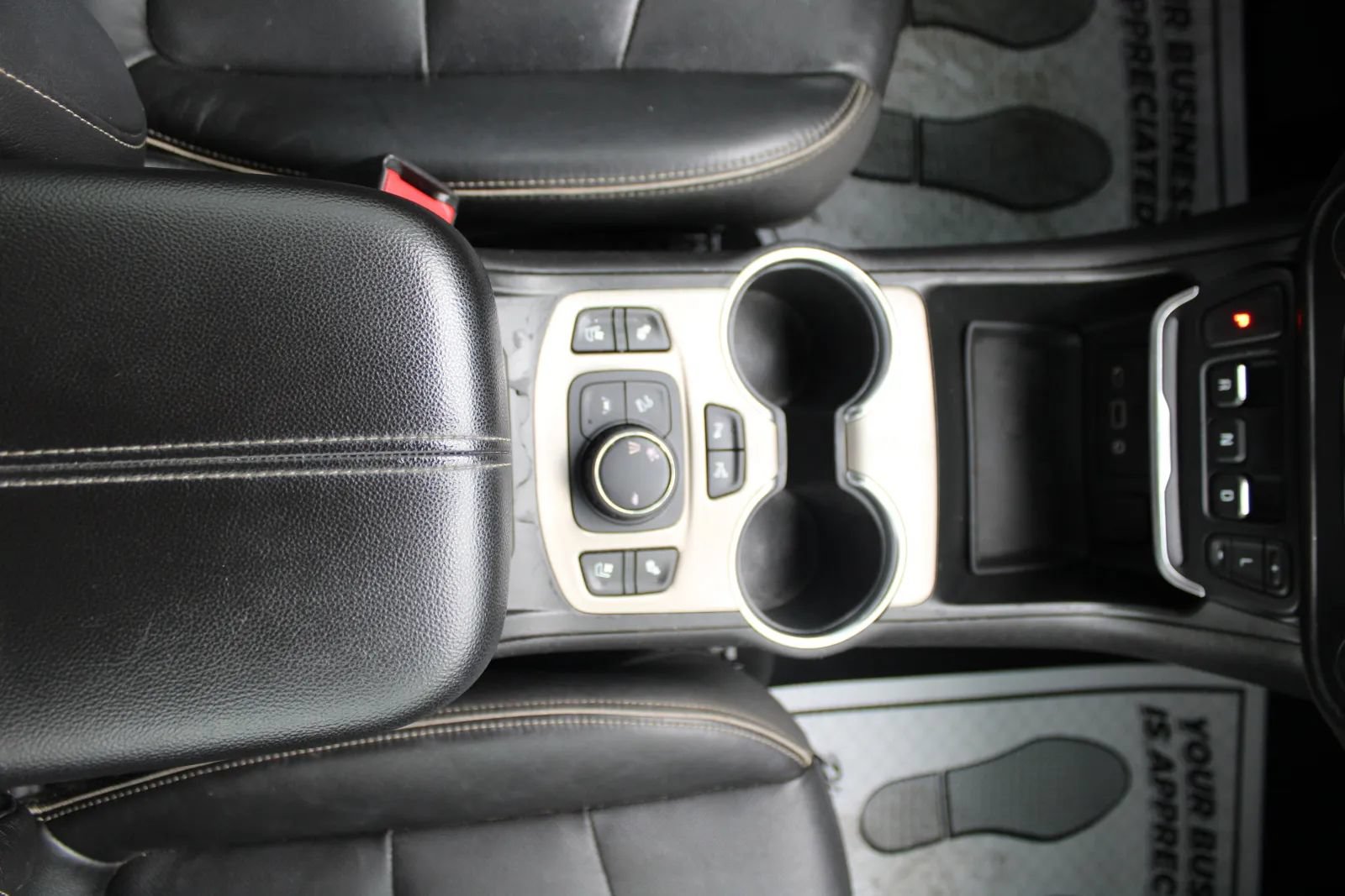 Used 2019 GMC Terrain Denali w/ Advanced Safety Package FWD image 12