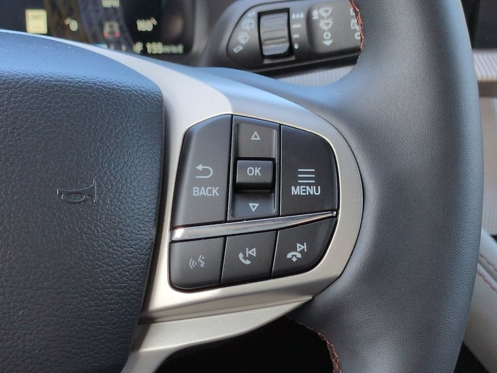 New 2027 Ford Explorer Active w/ Active Comfort Package RWD image 26