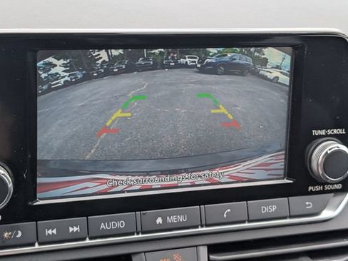 Used 2024 Nissan Altima 2.5 S FWD image 22