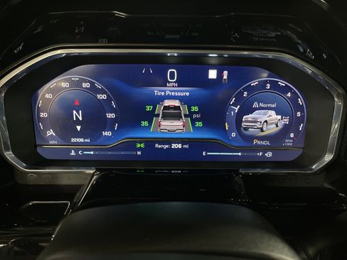 Used 2022 Chevrolet Silverado 1500 LT image 21