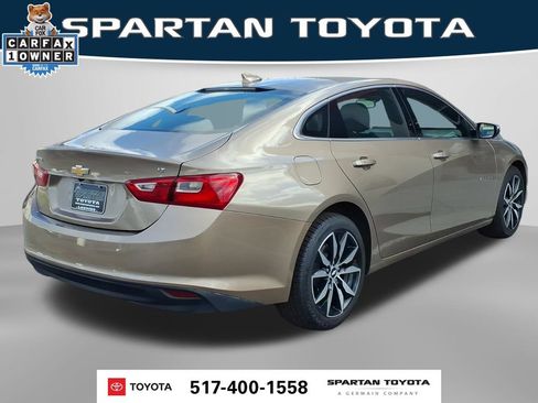Used 2018 Chevrolet Malibu LT FWD image 7