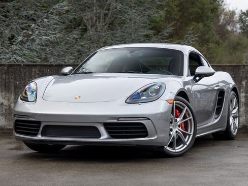 Used 2018 Porsche 718 Cayman S image 1