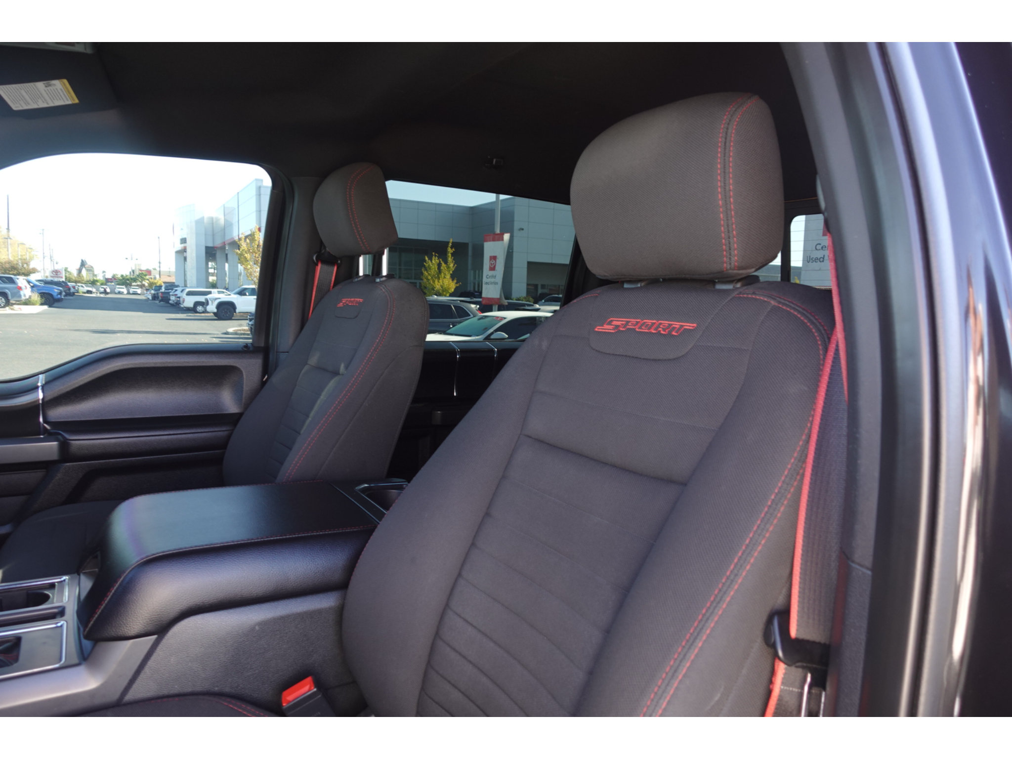 Used 2019 Ford F150 XLT w/ Equipment Group 302A Luxury AWD/4WD image 10