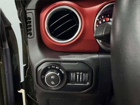 Used 2021 Jeep Gladiator Rubicon w/ Trailer Tow Package AWD/4WD image 47