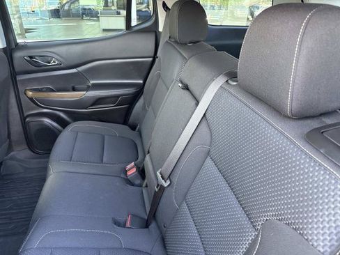 Used 2023 GMC Acadia SLE w/ Driver Convenience Package AWD/4WD image 24