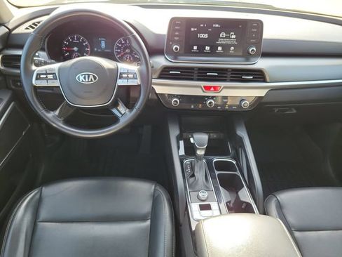 Used 2021 Kia Telluride LX FWD image 21