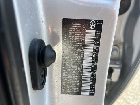 Used 2023 Toyota Corolla LE FWD image 36