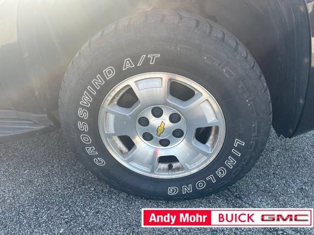Used 2011 Chevrolet Tahoe LT AWD/4WD image 14