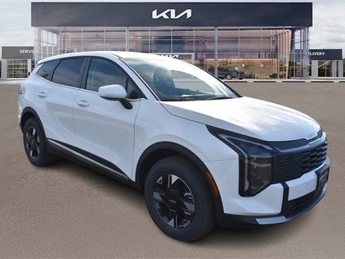 New 2026 Kia Sportage LX image 11