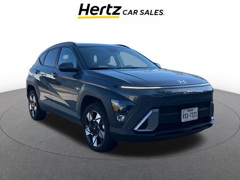 Used 2025 Hyundai Kona SEL image 1