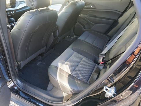 Certified 2024 Chevrolet Trax LT image 25