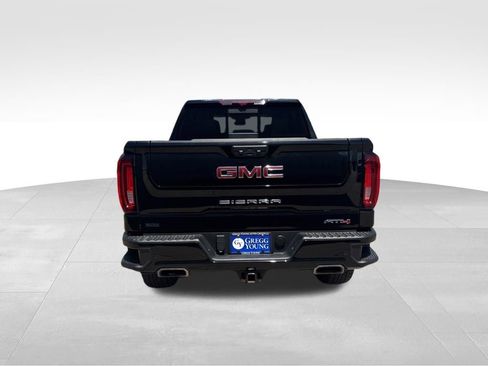 Used 2024 GMC Sierra 1500 AT4 w/ Technology Package AWD/4WD image 9