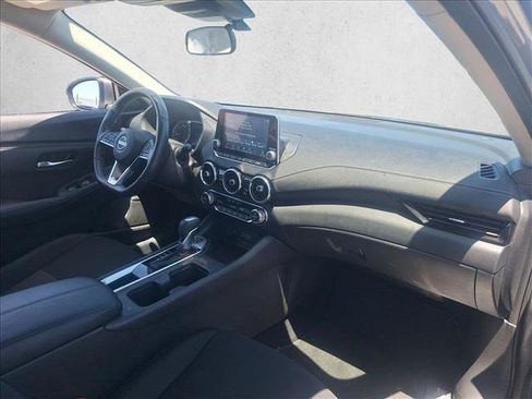 Used 2025 Nissan Sentra SV w/ All-Weather Package FWD image 17