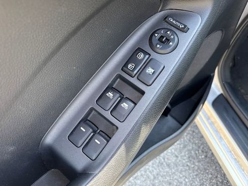 Used 2015 Kia Forte EX w/ EX Premium Package FWD image 21