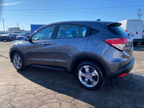 Used 2022 Honda HR-V LX image 6