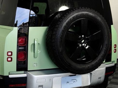 Used 2023 Land Rover Defender 110 75th Limited Edition AWD/4WD image 16