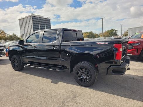 Used 2024 Chevrolet Silverado 1500 LT Trail Boss w/ Convenience Package II image 12