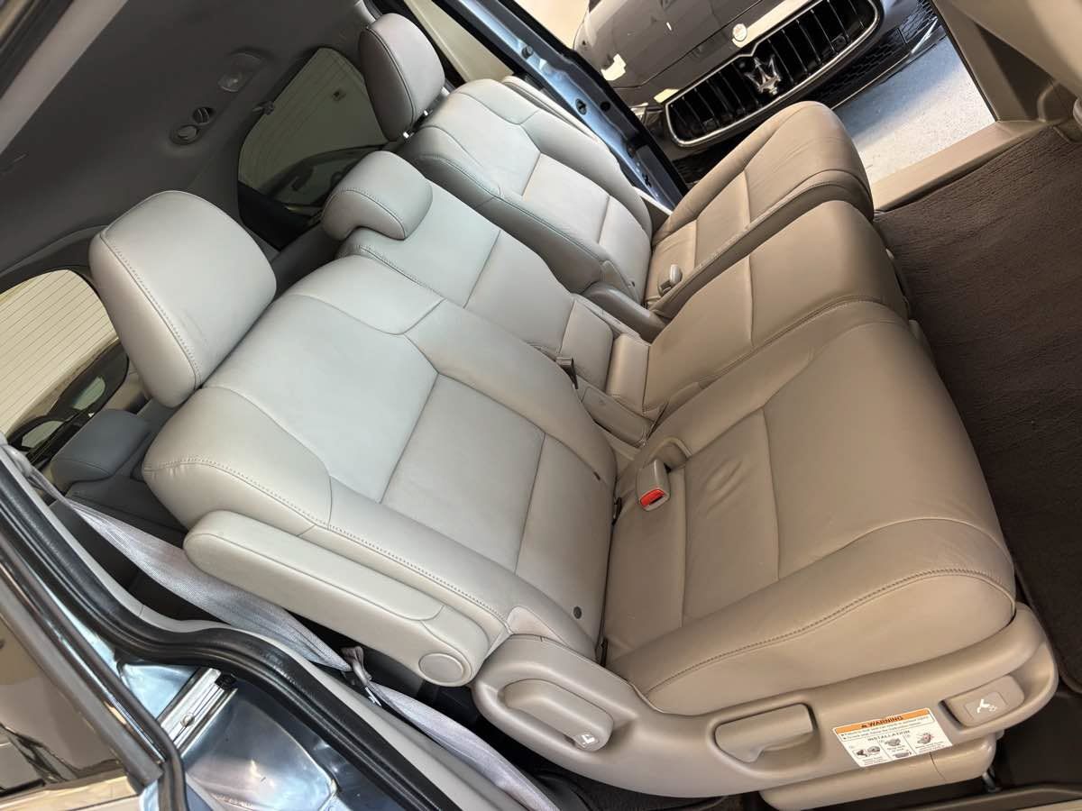 Used 2012 Honda Odyssey Touring image 26