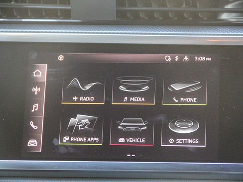 Used 2022 Audi Q3 2.0T Premium Plus w/ Premium Plus Package image 15