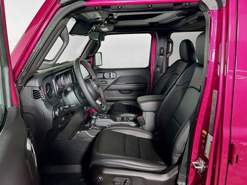 Certified 2024 Jeep Gladiator Rubicon w/ Convenience Group image 12