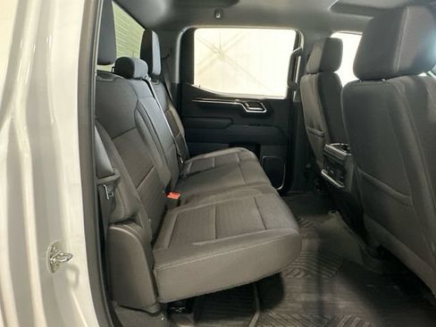 Used 2023 Chevrolet Silverado 1500 RST AWD/4WD image 33