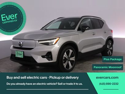 Used 2023 Volvo XC40 Recharge Plus