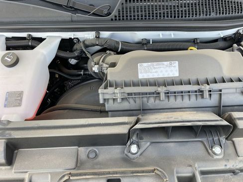 New 2025 GMC Savana 2500 w/ Driver Convenience Package image 30