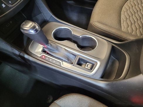 Used 2019 Chevrolet Equinox LT image 26