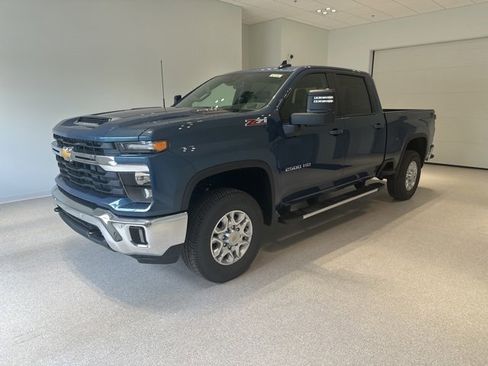 New 2025 Chevrolet Silverado 2500 LT w/ All Star Edition image 3