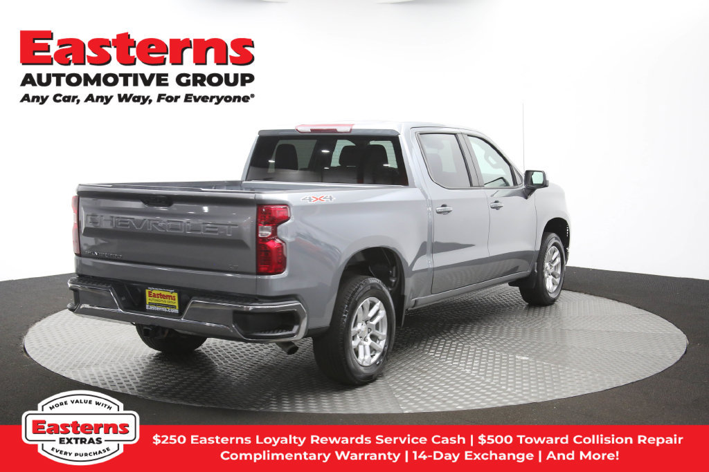 Used 2023 Chevrolet Silverado 1500 LT AWD/4WD image 43