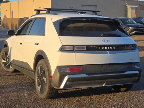 New 2025 Hyundai Ioniq 5 SEL image 21