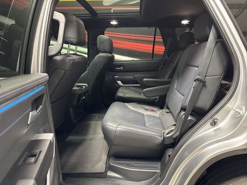 Used 2024 Toyota Sequoia Platinum AWD/4WD image 15