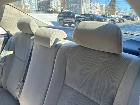 Used 2013 Toyota Corolla LE image 14