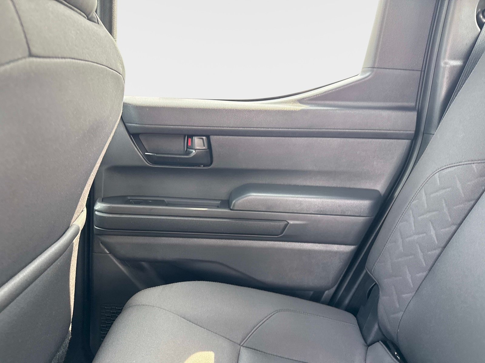 Used 2025 Toyota Tacoma SR5 RWD image 16