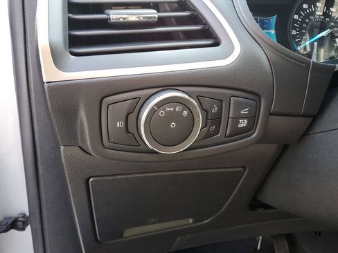 Certified 2023 Ford Edge SEL w/ Convenience Package AWD/4WD image 16