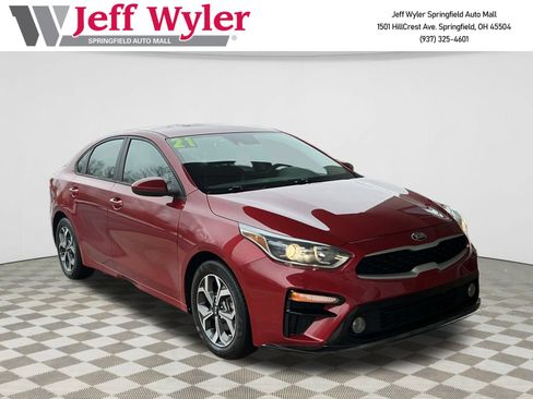 Used 2021 Kia Forte LXS image 1