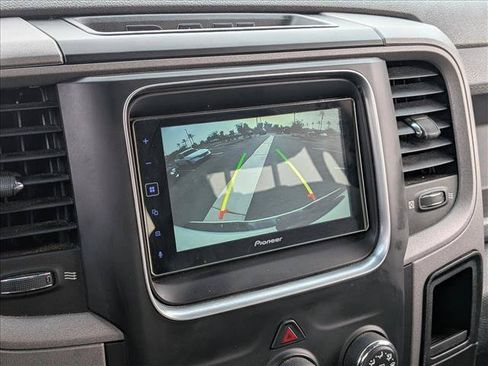 Used 2016 RAM 1500 Express RWD image 17