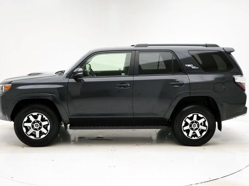 Used 2024 Toyota 4Runner TRD Off-Road Premium image 6