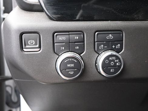 Used 2024 GMC Sierra 1500 Elevation w/ X31 Off-Road Package image 28