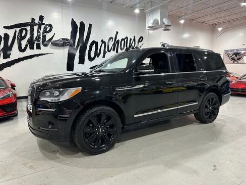Used 2022 Lincoln Navigator Reserve image 25