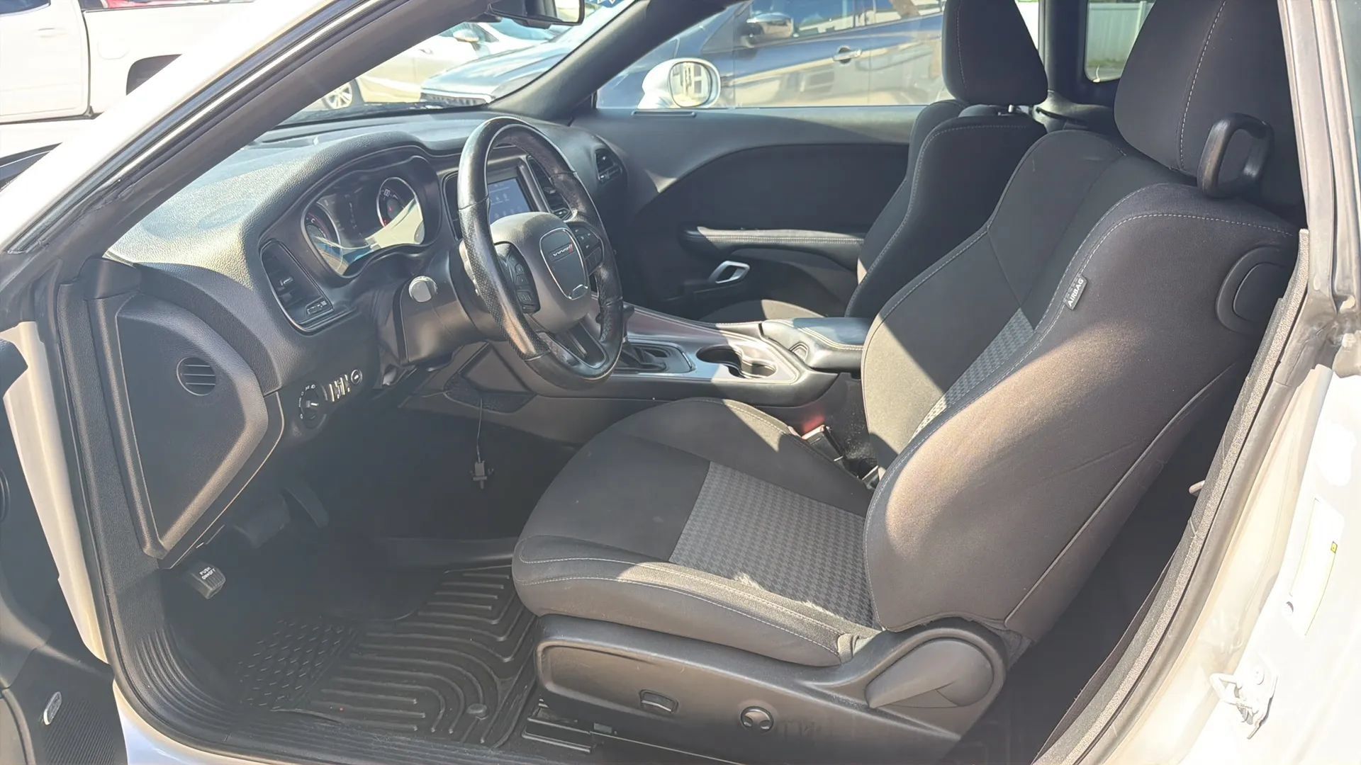 Used 2023 Dodge Challenger R/T RWD image 18