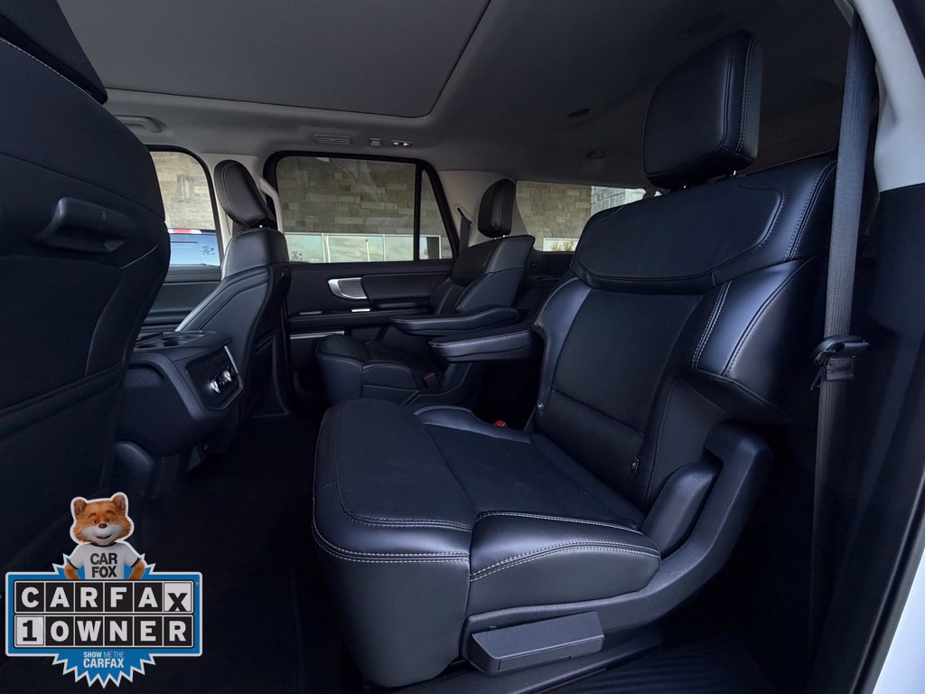 Used 2025 Ford Expedition Max Platinum AWD/4WD image 21