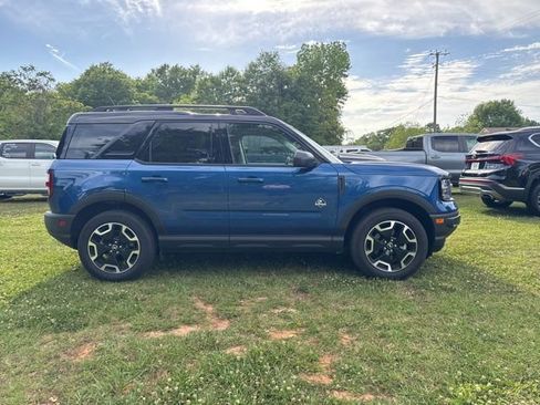 Used 2024 Ford Bronco Sport Outer Banks image 6