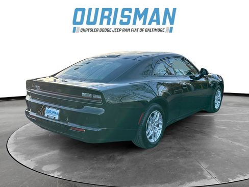 Used 2025 Dodge Charger R/T w/ Quick Order Package 25M R/T image 6