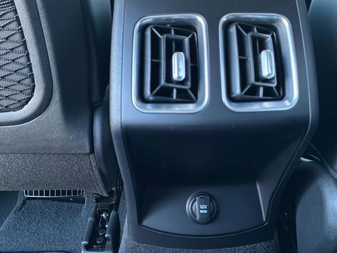New 2026 Kia Sorento EX FWD image 16