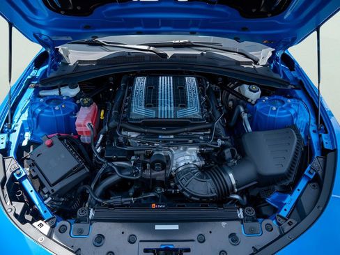 Used 2024 Chevrolet Camaro ZL1 RWD image 28