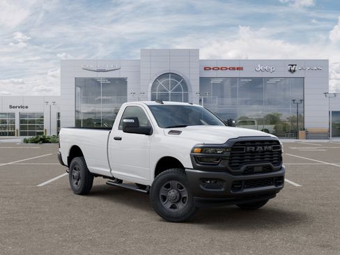 New 2026 RAM 2500 Tradesman AWD/4WD image 32